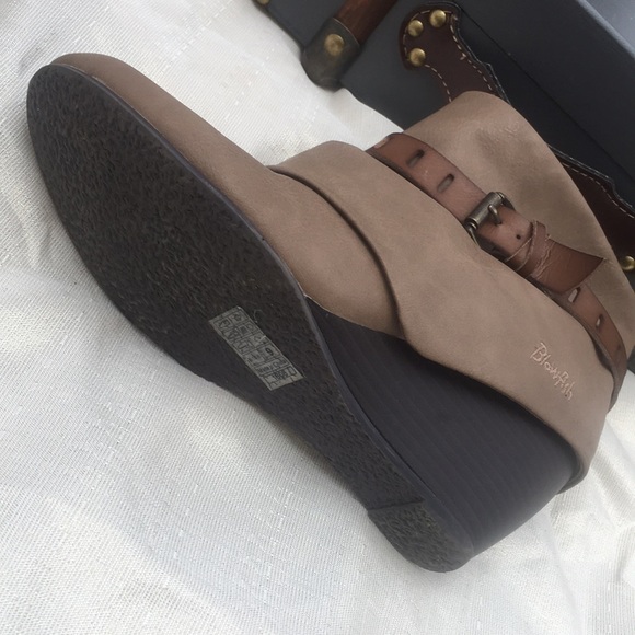 Blowfish wedge booties - Picture 5 of 5